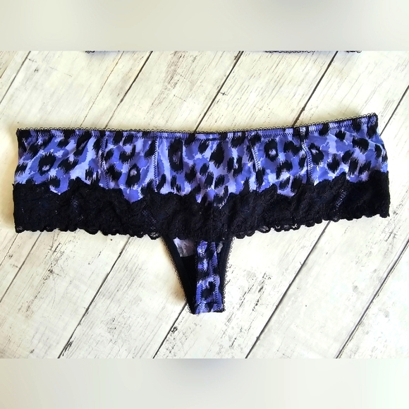 Kardashian Intimates Snow Leopard Mahalia Bustier Lingerie Set Purple Black Lace - Picture 9 of 16